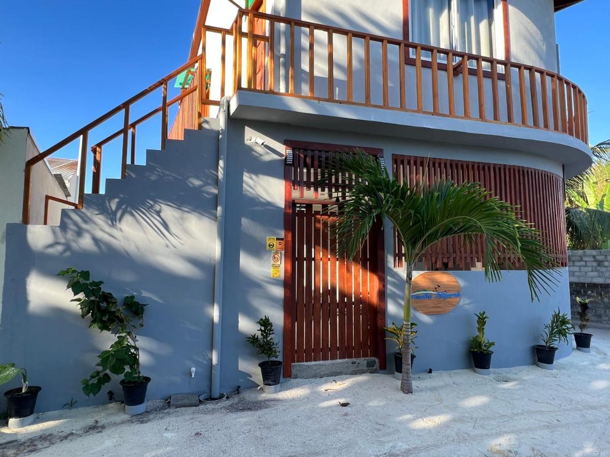 Finolhu Dhigurah Hotel Dhigurah  Exterior photo